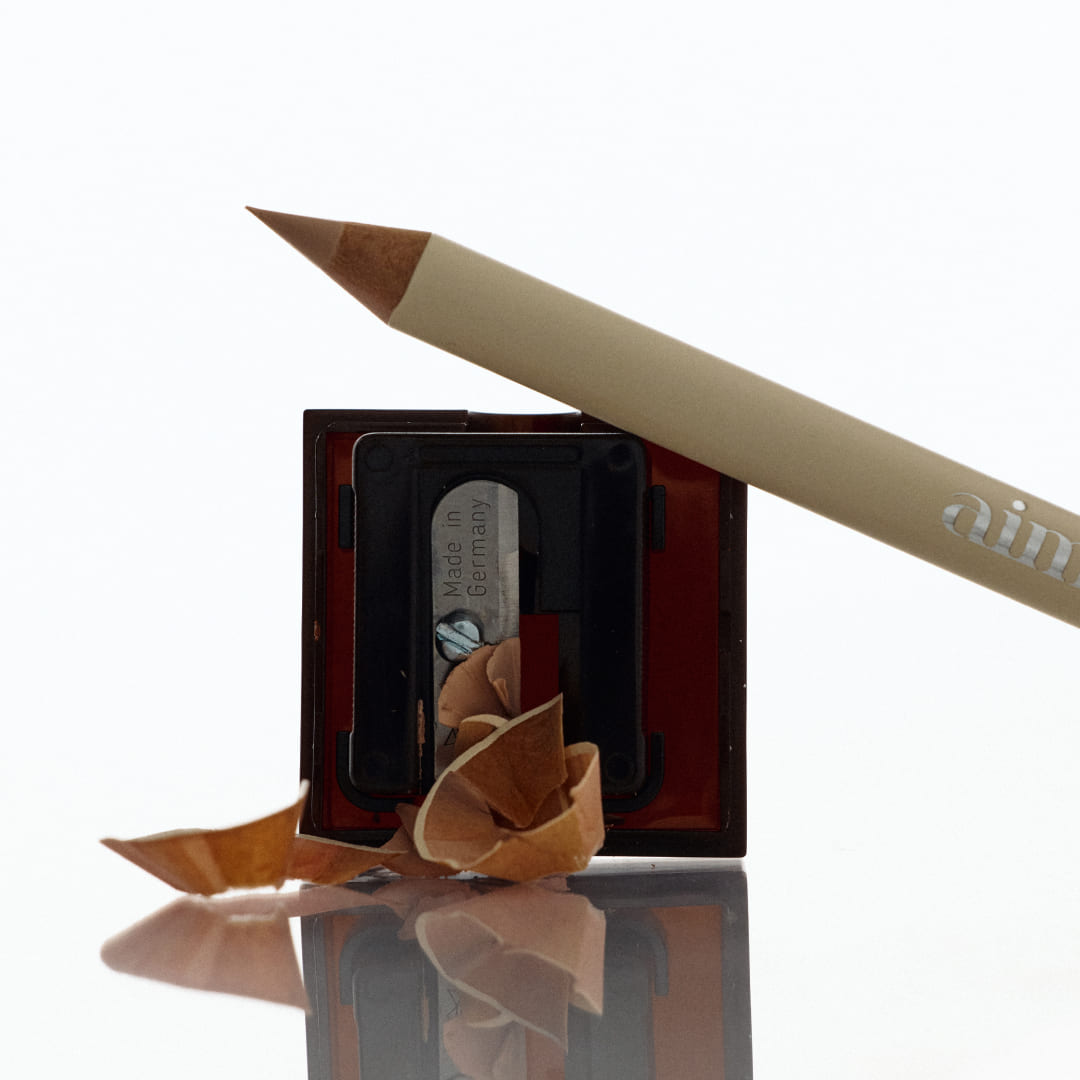 Le duo Crayon regard et taille-crayon 