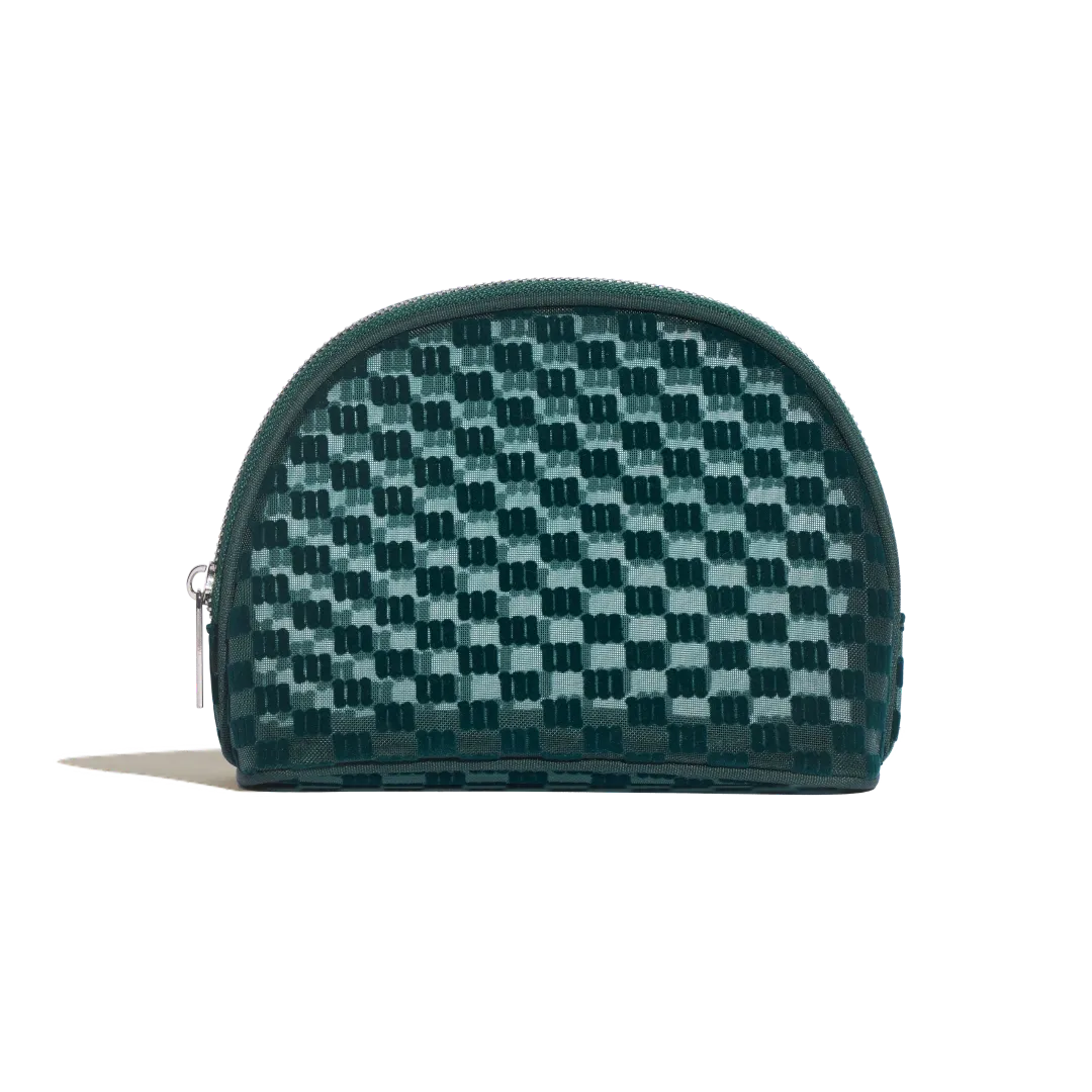 La trousse signature A/W 25